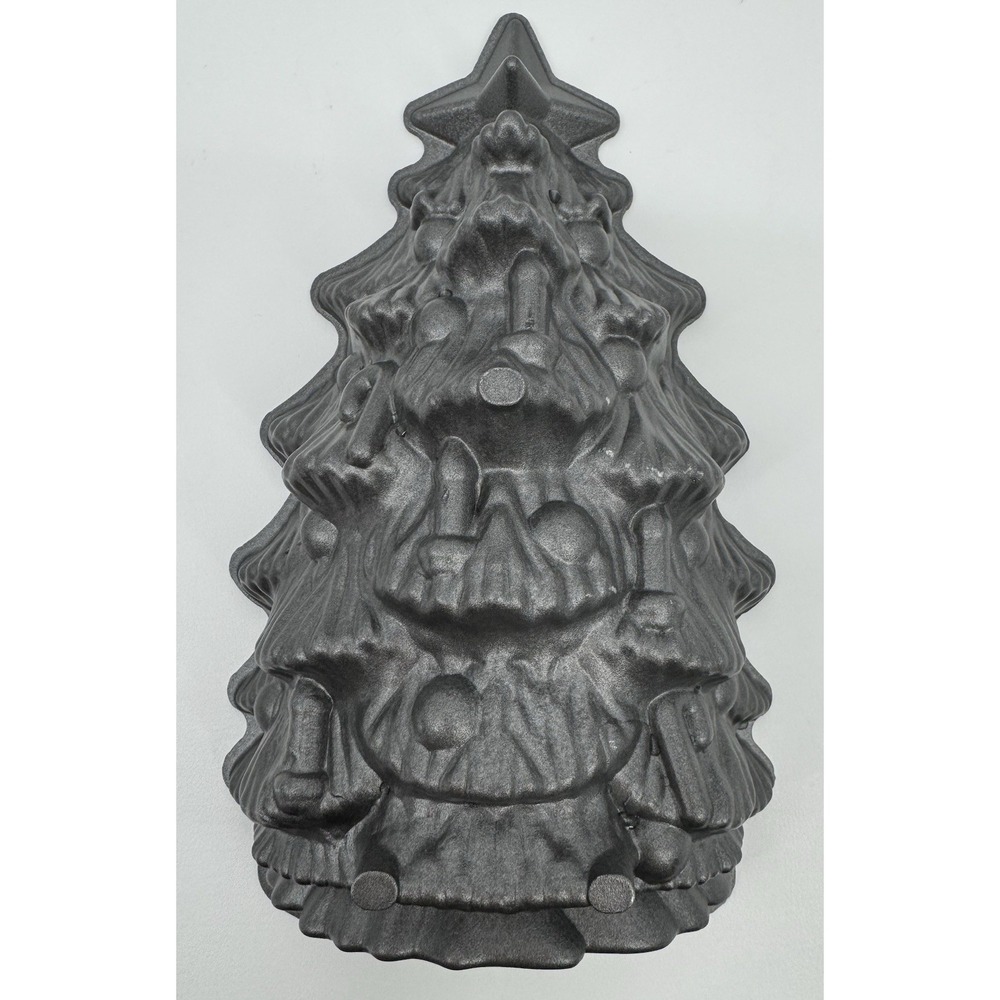 Nordic Ware Christmas Tree Baking Pan‎ Mold 4.5 cup 3D 10" Cast Aluminium